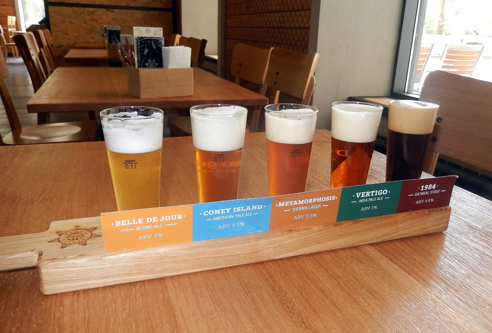 Torre de cerveza artesanal de 3 litros — Cervecería Ancón